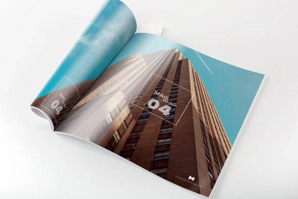 卷页方形杂志内页排版设计样机素材 Square Magazine Opened Rolled Mockup