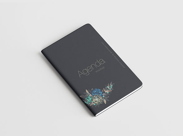 会议记录本封面设计样机素材模板 Simple Agenda Mockup