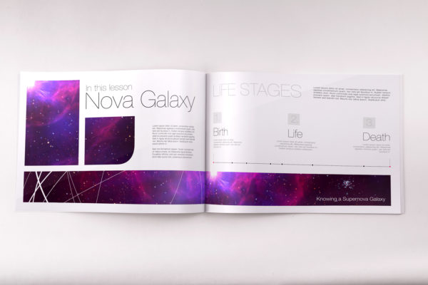 软封面企业产品目录内页版式设计PSD样机素材06 Softcover Landscape Catalog PSD Mockup 06