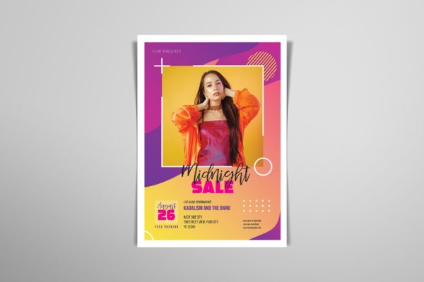 大型午夜促销专场宣传海报设计模板 Midnight Sale Flyers Template