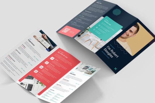 竖版印刷三折页创意大洋岛精选简历模板 Brochure – Resume Tri-Fold