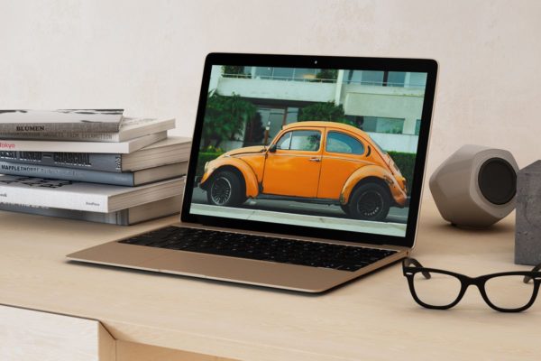 14寸笔记本电脑屏幕预览大洋岛精选样机模板 14×9 Laptop Screen Mock-up