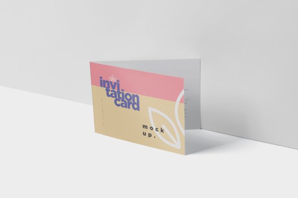 创意邀请卡/邀请函设计图样机大洋岛精选 Invitation Card Mock-Up Set