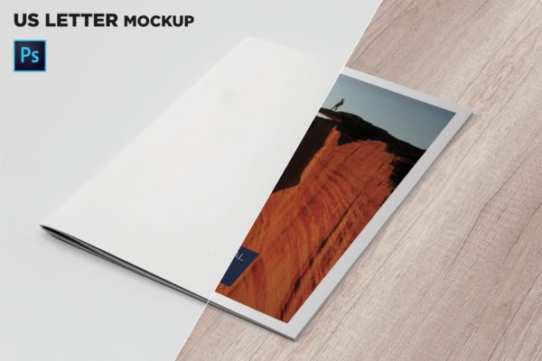 45度角视觉美国信纸规格宣传册封面效果图样机大洋岛精选 US Letter Cover Brochure Mockup 45 Degree