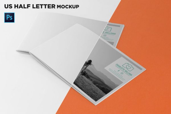 美国信纸尺寸宣传册叠放效果图样机大洋岛精选 US Half Letter 2 Covers Brochure Mockup