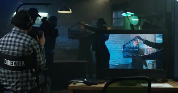 动作电影打斗场景大洋岛精选视频素材 Actors Shooting Take of Fight Scene