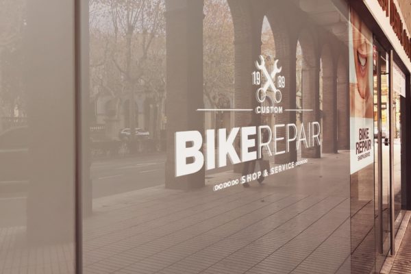 商铺玻璃门Logo店招效果图样机蚂蚁素材精选1 Shop Glass Logo Mockup