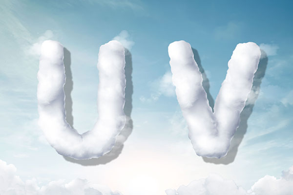 字母“UV”蓝天背景白云英文艺术字体蚂蚁素材精选PSD素材