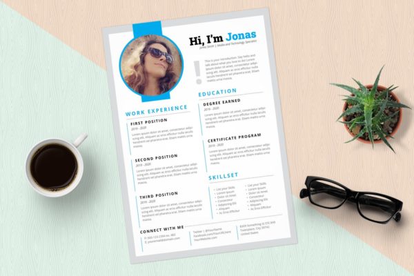 经典蓝色设计风格InDesign简历模板 InDesign Resume Template (Blue)